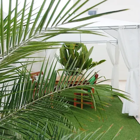 Yucca Villa *